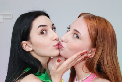 FINALLY! 5On2 Eva Tender & Emma Korti In A Fantastic Gangbang With DPP DAP And Lots Of Cum